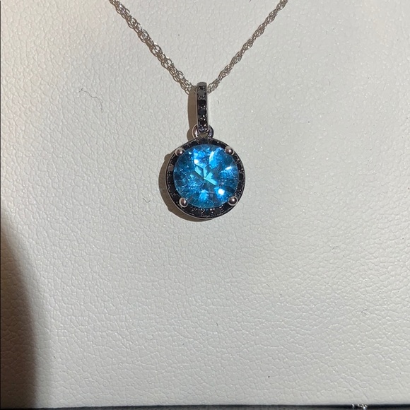 Blue Amethyst, with black onyx 14k white gold 😍🌹 - Picture 2 of 4